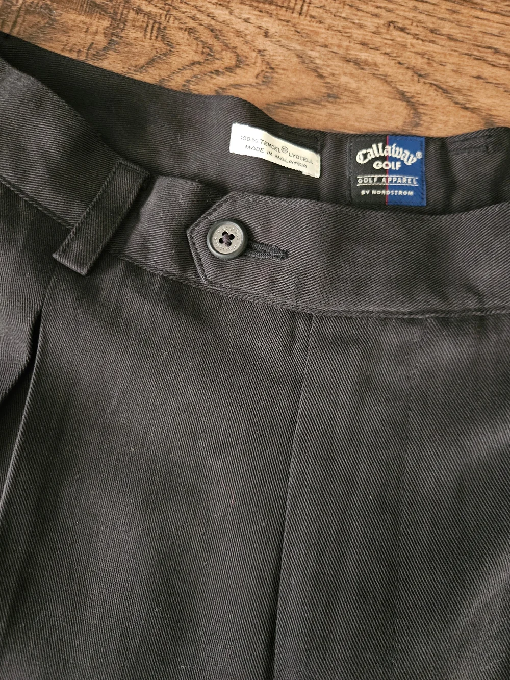 Callaway Golf by Nordstrom Black Tencel Pleated Shorts 35